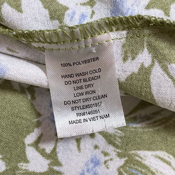 Monteau Los Angeles Chartreuse Green and White Floral Midi Dress - Medium - Picture 11 of 11